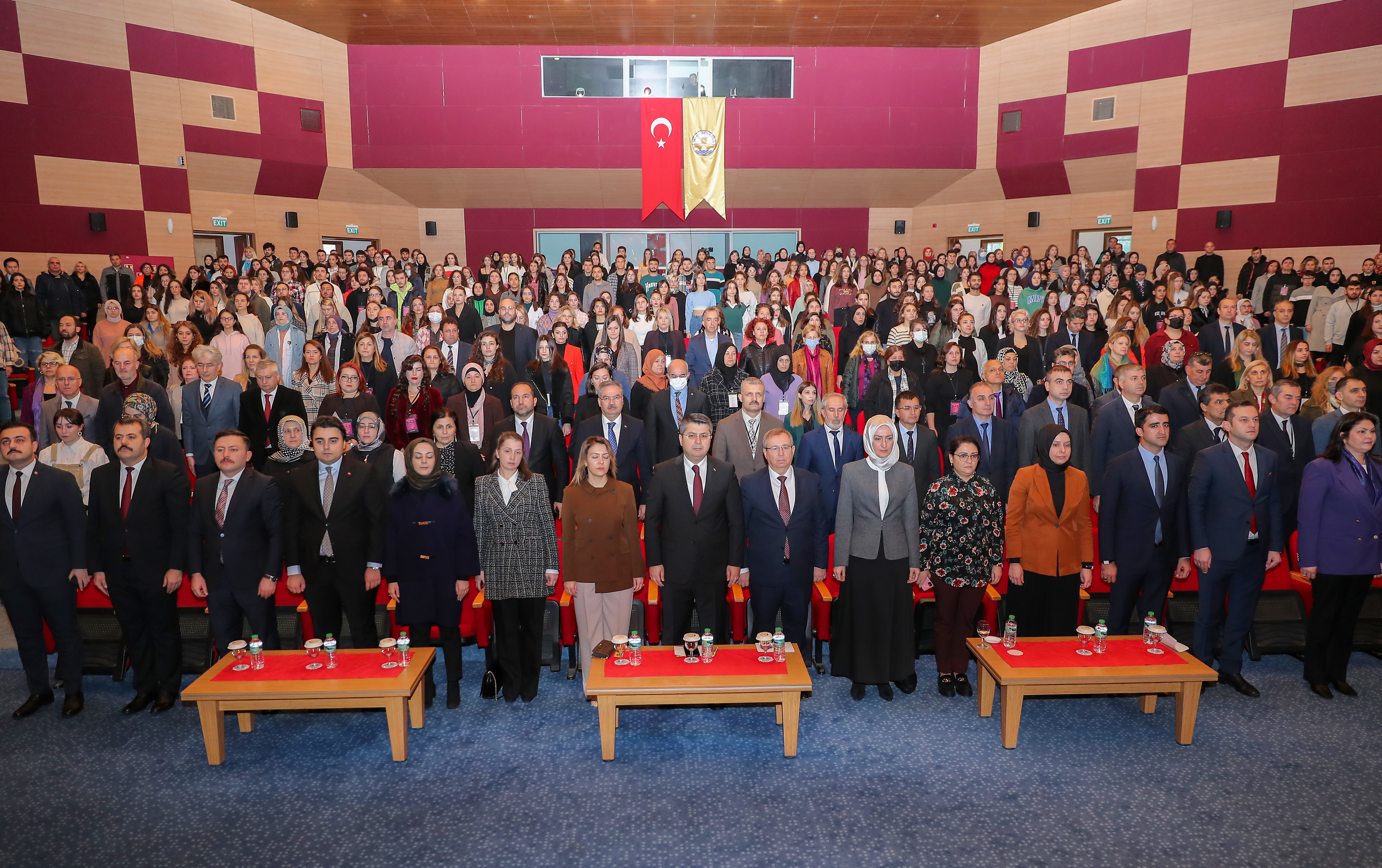 TRAKYA ÜNİVERSİTESİNDE KADIN KOOPERATİFÇİLİĞİNDE YENİ DÖNEM VE FIRSATLAR PANELİ GERÇEKLEŞTİRİLDİ