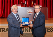 KADIN KOOPERATİFÇİLİĞİNDE YENİ DÖNEM VE FIRSATLAR PANELİNDE KOOPERATİFLERİN GELECEĞİ VE KADIN GİRİŞİMCİLERE SUNDUĞU FIRSATLAR KONUŞULDU