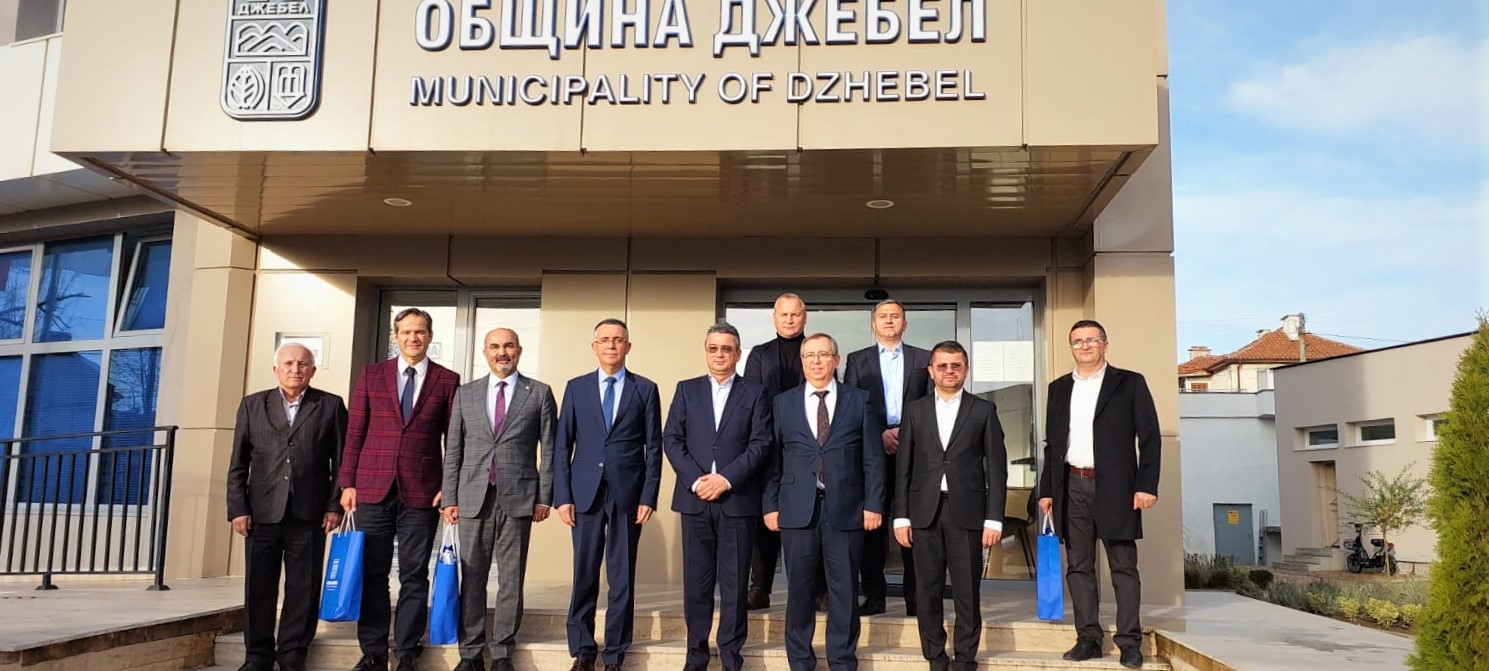TRAKYA ÜNİVERSİTESİ HEYETİNDEN, KIRCAALİ MÜFTÜLÜĞÜ VE İLÇE BELEDİYELERİNE ZİYARET