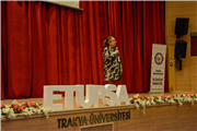 TRAKYA ÜNİVERSİTESİ TÜRKİYENİN İLK DERMOKOZMETİK ZİRVESİNE EV SAHİPLİĞİ YAPTI