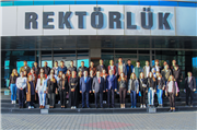 REKTÖR PROF. DR. ERHAN TABAKOĞLU TRAKYA ÜNİVERSİTESİ AİLESİNİN YENİ ÜYELERİ İLE BİR ARAYA GELDİ