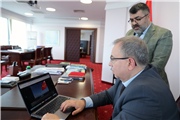 REKTÖR PROF. DR. ERHAN TABAKOĞLU, ANADOLU AJANSI’NIN “YILIN FOTOĞRAFLARI” OYLAMASINA KATILDI