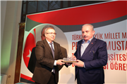 TÜRKİYE BÜYÜK MİLLET MECLİSİ BAŞKANI PROF. DR. MUSTAFA ŞENTOP, TRAKYA ÜNİVERSİTESİNİN ULUSLARASI ÖĞRENCİLERİ İLE BİR ARAYA GELDİ