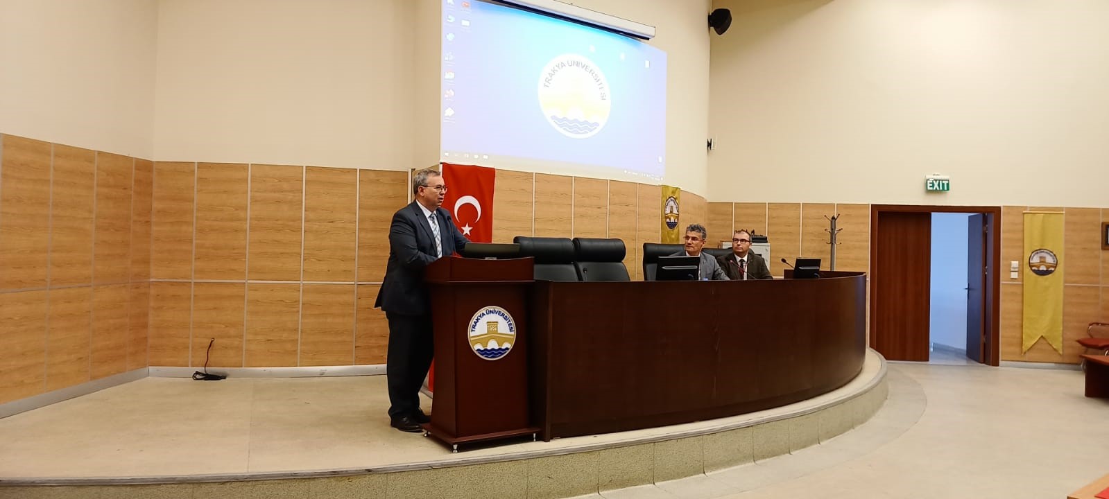 BİYOLOJİ BÖLÜMÜMÜZ FEDEK TARAFINDAN YENİDEN AKREDİTE EDİLDİ