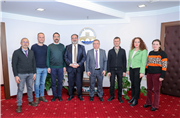 DIŞ İLİŞKİLER UYGULAMA VE ARAŞTIRMA MERKEZİ MÜDÜRLÜĞÜNE DR. ÖĞR. ÜYESİ RİFAT GÜRGENDERELİ ATANDI