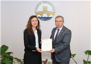 UNVANLARINDA YÜKSELEN AKADEMİSYENLERE BELGELERİ VERİLDİ 