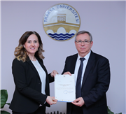 REKTÖR PROF. DR. ERHAN TABAKOĞLU, ATAMASI YAPILAN AKADEMİSYENLERİ TEBRİK ETTİ