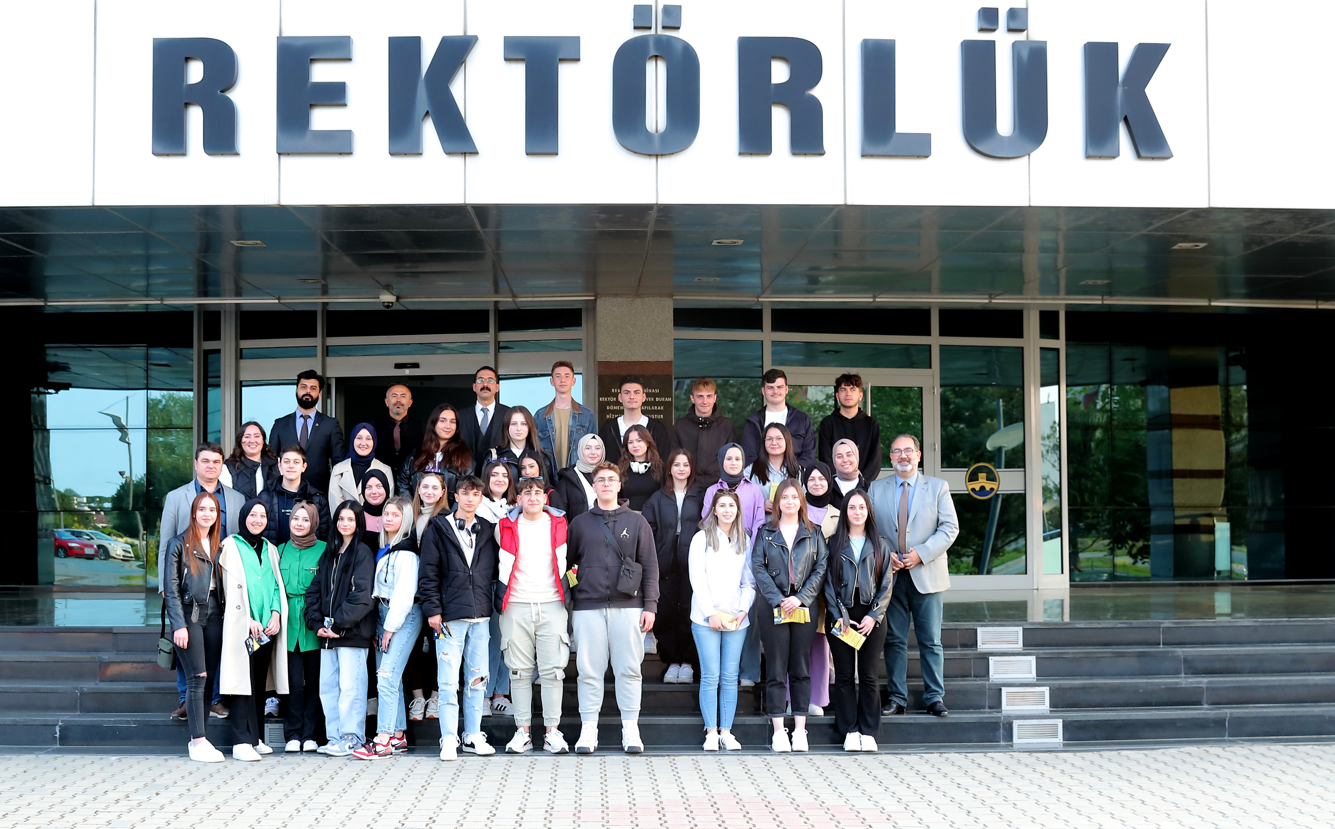 BATI TRAKYALI LİSE ÖĞRENCİLERİNE TRAKYA ÜNİVERSİTESİ TANITILDI 