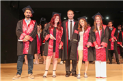 DİŞ HEKİMLİĞİ FAKÜLTESİ MEZUNİYET TÖRENİ DÜZENLENDİ