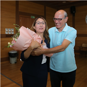 TIP FAKÜLTESİ ÖĞRETİM ÜYELERİMİZDEN PROF. DR. MERYEM AKTOZ İÇİN EMEKLİLİK TÖRENİ DÜZENLENDİ