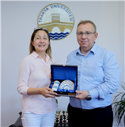 PROF. DR. MERYEM AKTOZ’DAN REKTÖR PROF. DR. ERHAN TABAKOĞLU’NA VEDA ZİYARETİ