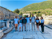 TRAKYA ÜNİVERSİTESİ ARKEOLOJİ BÖLÜMÜ ÖĞRENCİLERİ, EFES ANTİK KENTİ KAZILARINDAKİ “KERAMİK WORKSHOP” PROJESİNE KATILDI