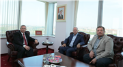 KEŞAN TİCARET BORSASI YÖNETİM KURULU BAŞKANI NECMİ KAYMAZ VE BAŞKAN YARDIMCISI MURAT ORHUN’DAN REKTÖR PROF. DR. ERHAN TABAKOĞLU’NA ZİYARET
