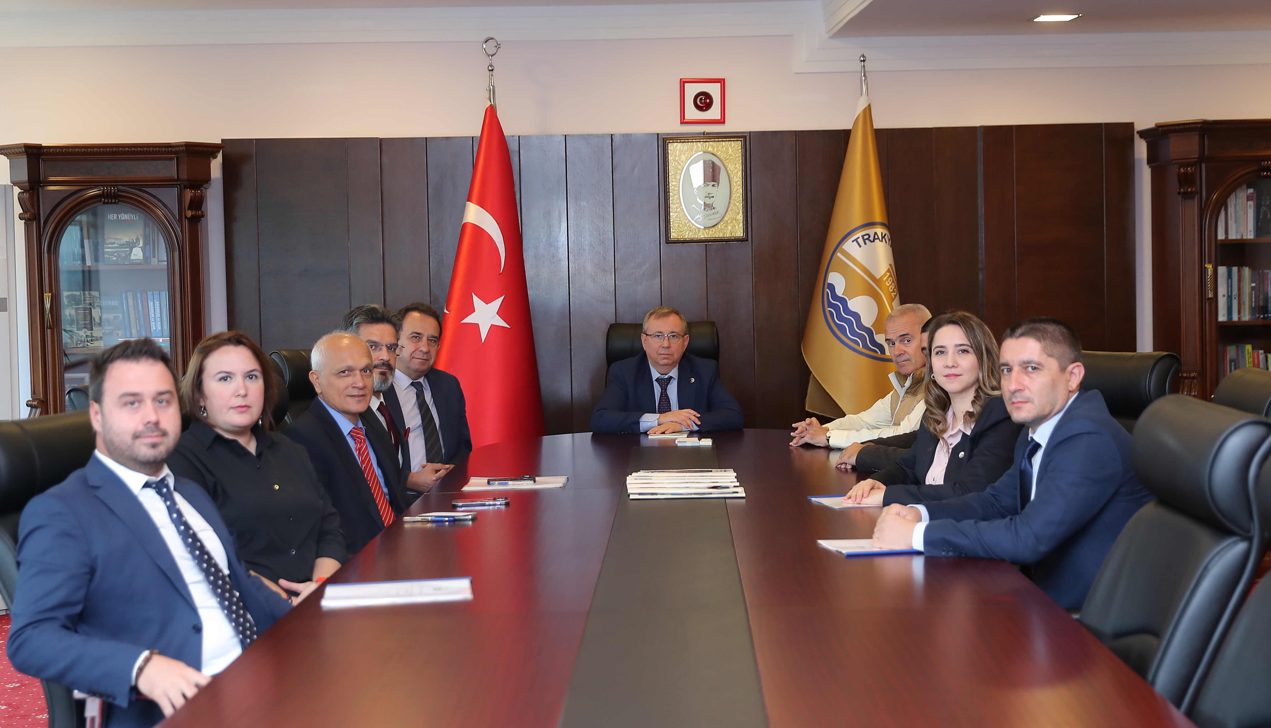 UZUNKÖPRÜ HEYETİNDEN REKTÖR PROF. DR. ERHAN TABAKOĞLU’NA ZİYARET