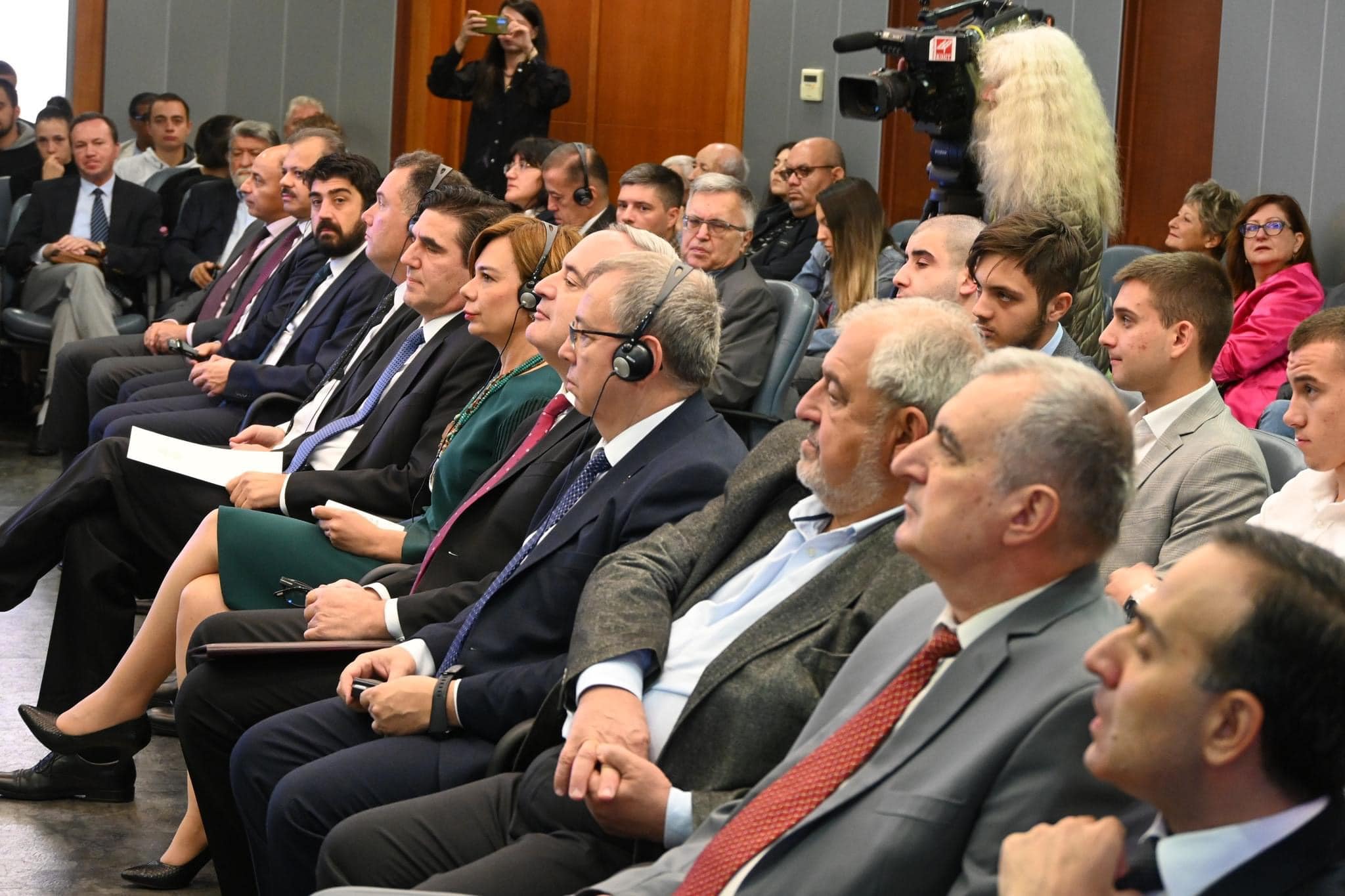 REKTÖR PROF. DR. ERHAN TABAKOĞLU BULGARİSTAN’IN BAŞKENTİ SOFYA’DA DÜZENLENEN “BİR ASIR ÖNCESİ YENİ BAŞLANGIÇ–BULGARİSTAN VE TÜRKİYE ARASINDA 100 YILLIK DİPLOMATİK İLİŞKİLER (1923-2023)” SEMPOZYUMUNA KATILDI