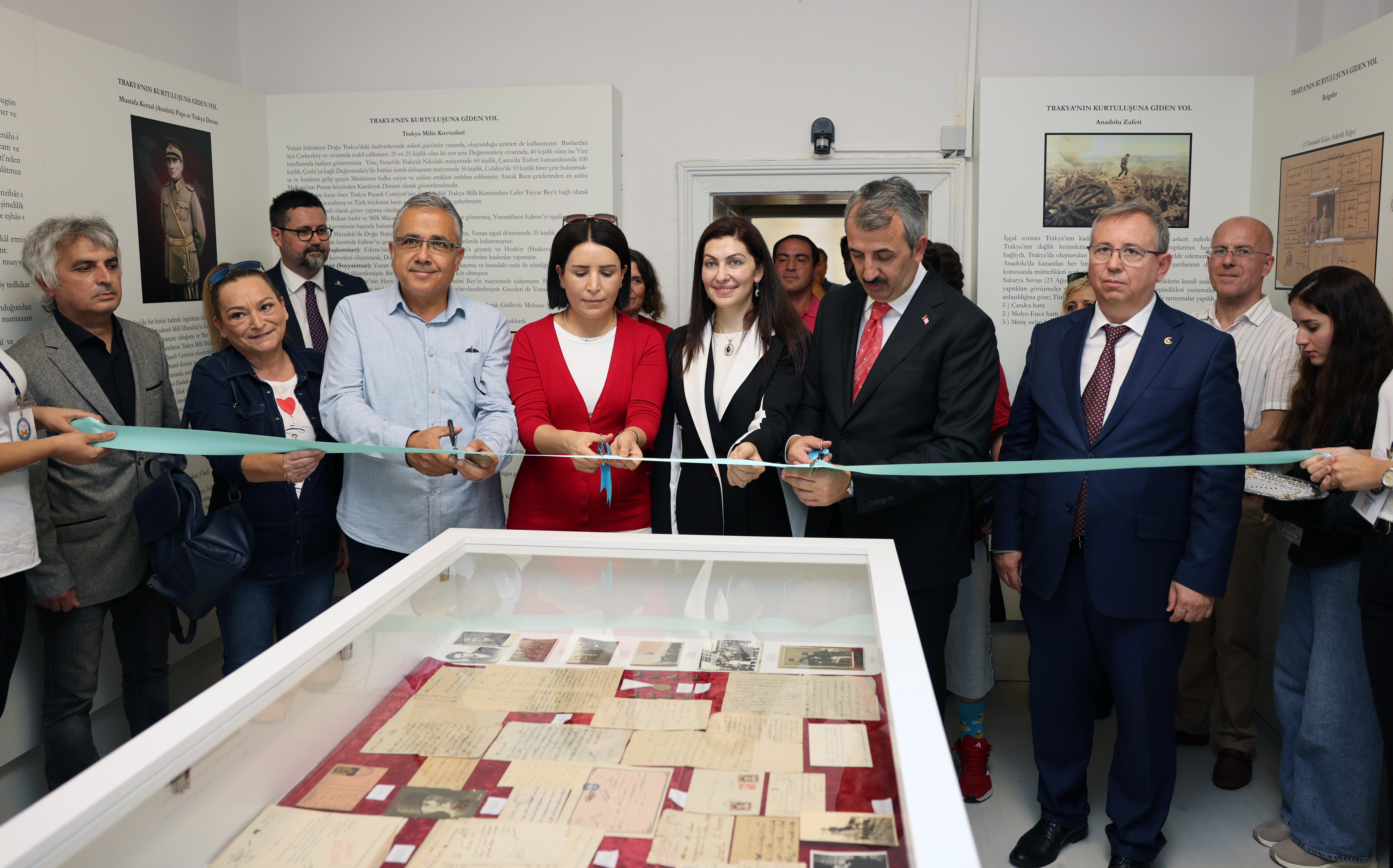EDİRNE’NİN İKİ ÖNEMLİ DEĞERİ OSMAN HİLMİ EFENDİ VE KORGENERAL TOPÇU SAMİ PAŞA’YA AİT HATIRALAR TRAKYA ÜNİVERSİTESİ MİLLİ MÜCADELE VE LOZAN MÜZESİNDE SERGİLENMEYE BAŞLANDI