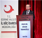 18 ARALIK ULUSLARARASI GÖÇMENLER GÜNÜ, TRAKYA ÜNİVERSİTESİNDE DÜZENLENEN ETKİNLİKLERLE KUTLANDI