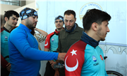 DEMİR ATLI ADAM GÜRKAN GENÇ, TRAKYA ÜNİVERSİTESİNDE ÖĞRENCİLERLE BİR ARAYA GELDİ