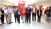 TRAKYA ÜNİVERSİTESİNDE TÜRK BAYRAĞI VE TİŞÖRTÜ DİKME ETKİNLİĞİ DÜZENLENDİ