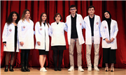 DİŞ HEKİMLİĞİ FAKÜLTESİNDE BEYAZ ÖNLÜK GİYME TÖRENİ