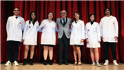DİŞ HEKİMLİĞİ FAKÜLTESİNDE BEYAZ ÖNLÜK GİYME TÖRENİ