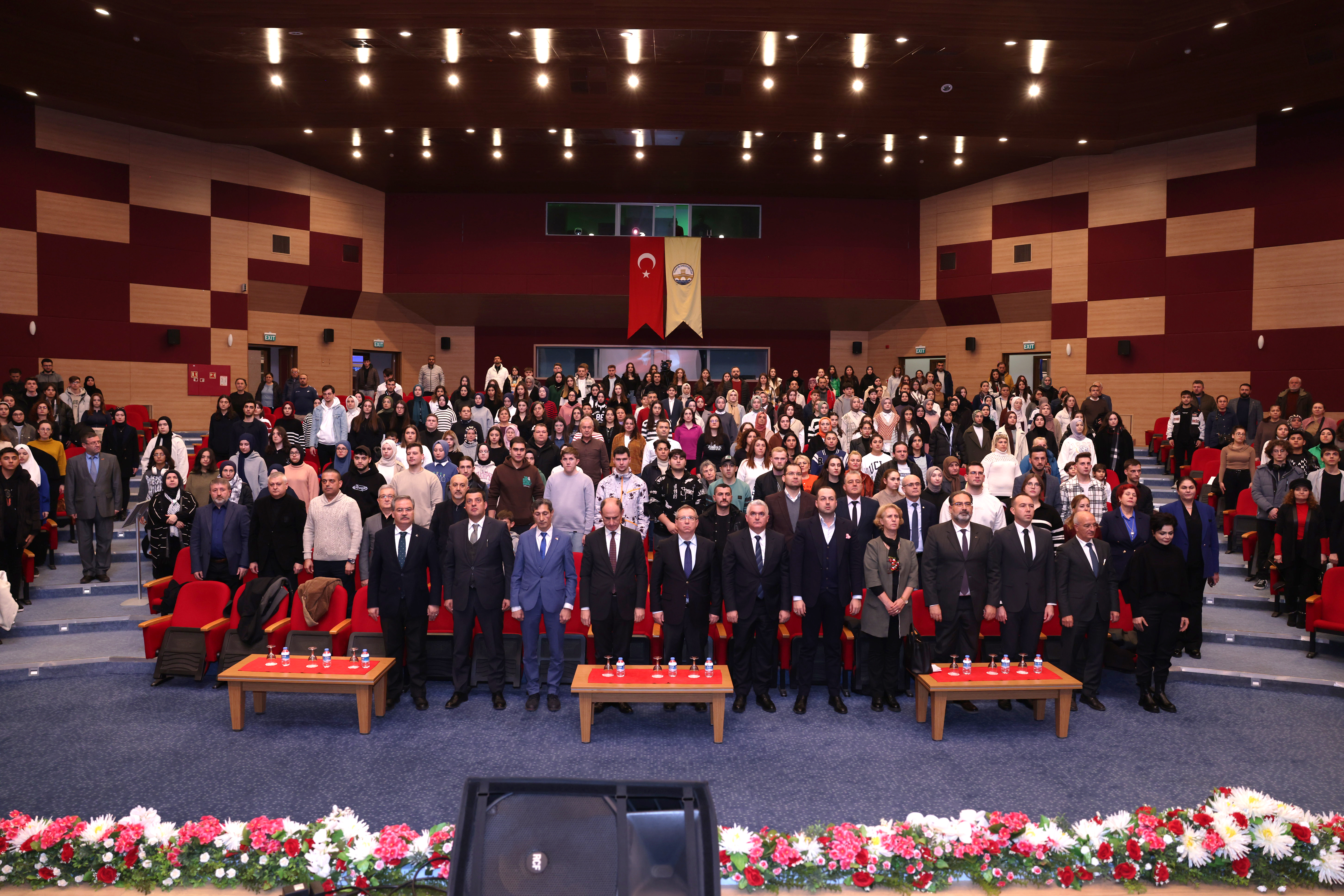 TRAKYA ÜNİVERSİTESİNDE KUZEY MAKEDONYA 21 ARALIK TÜRKÇE EĞİTİMİ BAYRAMI COŞKUYLA KUTLANDI
