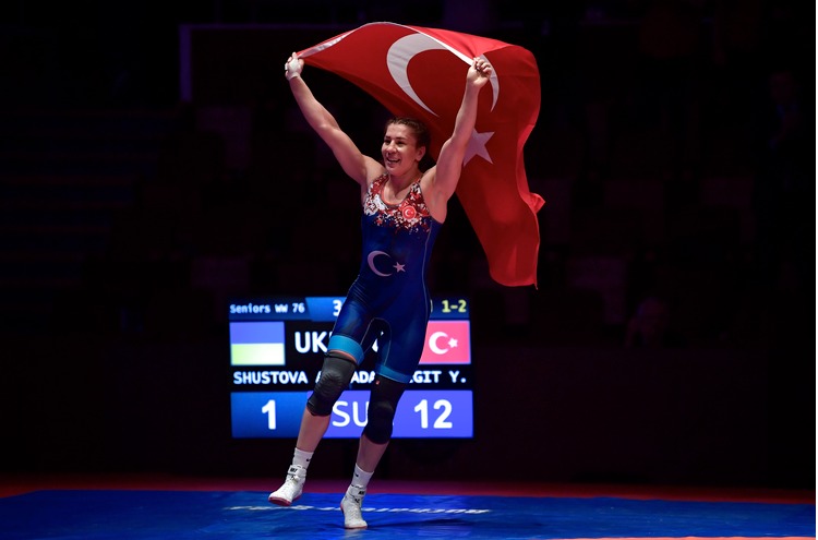 MİLLİ GÜREŞÇİMİZ VE MEZUNUMUZ YASEMİN ADAR, 7. KEZ AVRUPA ŞAMPİYONU OLDU