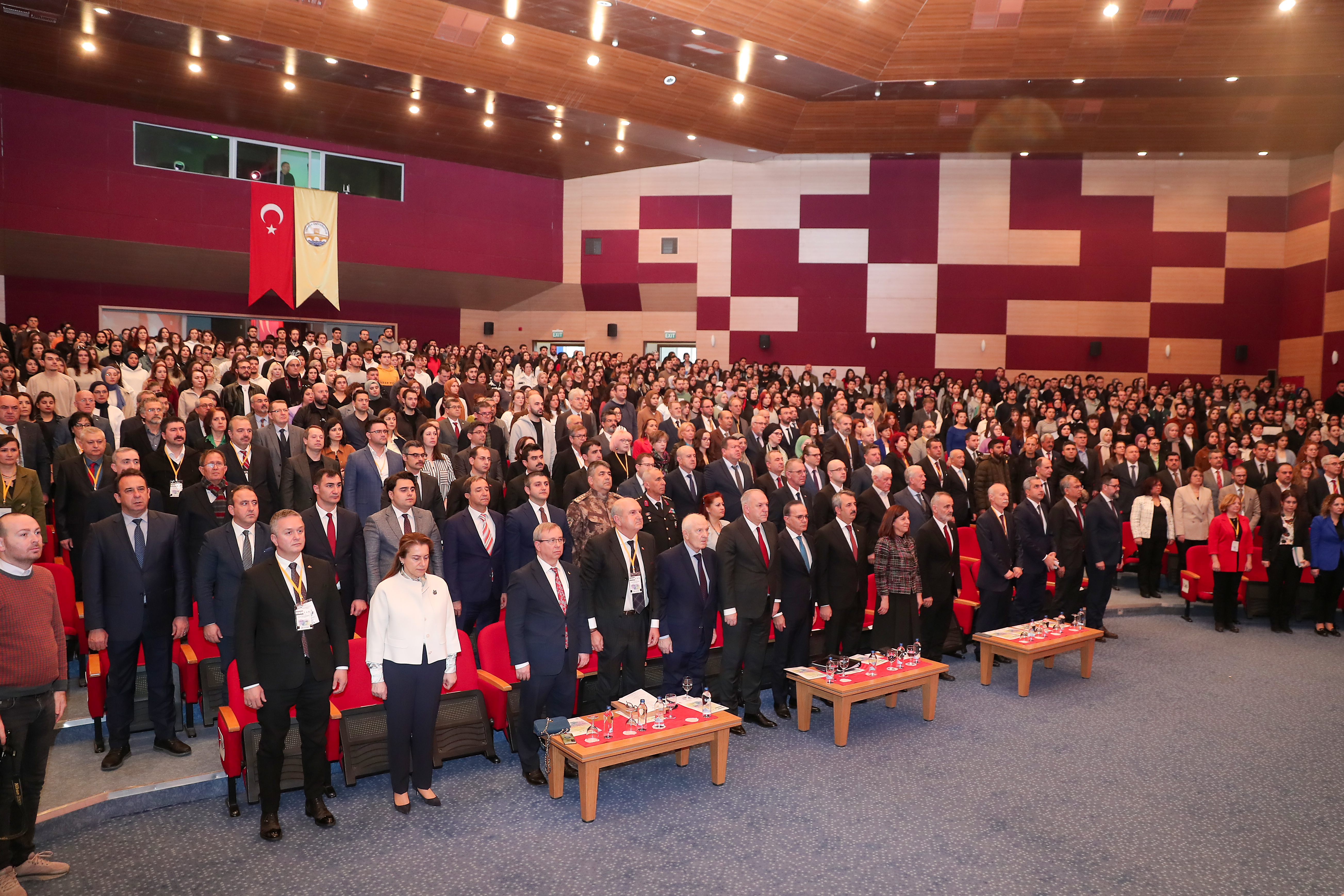 1. ULUSLARARASI BALKAN SEMPOZYUMU’NA BÜYÜK İLGİ