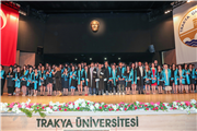 EDİRNE SOSYAL BİLİMLER YÜKSEKOKULUNDA MEZUNİYET COŞKUSU YAŞANDI