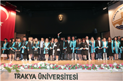 EDİRNE SOSYAL BİLİMLER YÜKSEKOKULUNDA MEZUNİYET COŞKUSU YAŞANDI