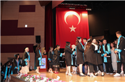 EDİRNE SOSYAL BİLİMLER YÜKSEKOKULUNDA MEZUNİYET COŞKUSU YAŞANDI