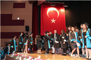 EDİRNE SOSYAL BİLİMLER YÜKSEKOKULUNDA MEZUNİYET COŞKUSU YAŞANDI
