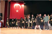 TRAKYA ÜNİVERSİTESİ İKTİSADİ BİRİMLER FAKÜLTESİNDE MEZUNİYET HEYECANI YAŞANDI