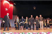 TRAKYA ÜNİVERSİTESİ İKTİSADİ BİRİMLER FAKÜLTESİNDE MEZUNİYET HEYECANI YAŞANDI
