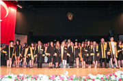 TRAKYA ÜNİVERSİTESİ İKTİSADİ BİRİMLER FAKÜLTESİNDE MEZUNİYET HEYECANI YAŞANDI
