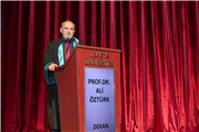 İLAHİYAT FAKÜLTESİNDE MEZUNİYET SEVİNCİ