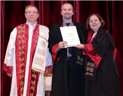 GÖREVDE YÜKSELEN VE YENİ ATANAN AKADEMİK PERSONELLER BELGELERİNİ ALDI