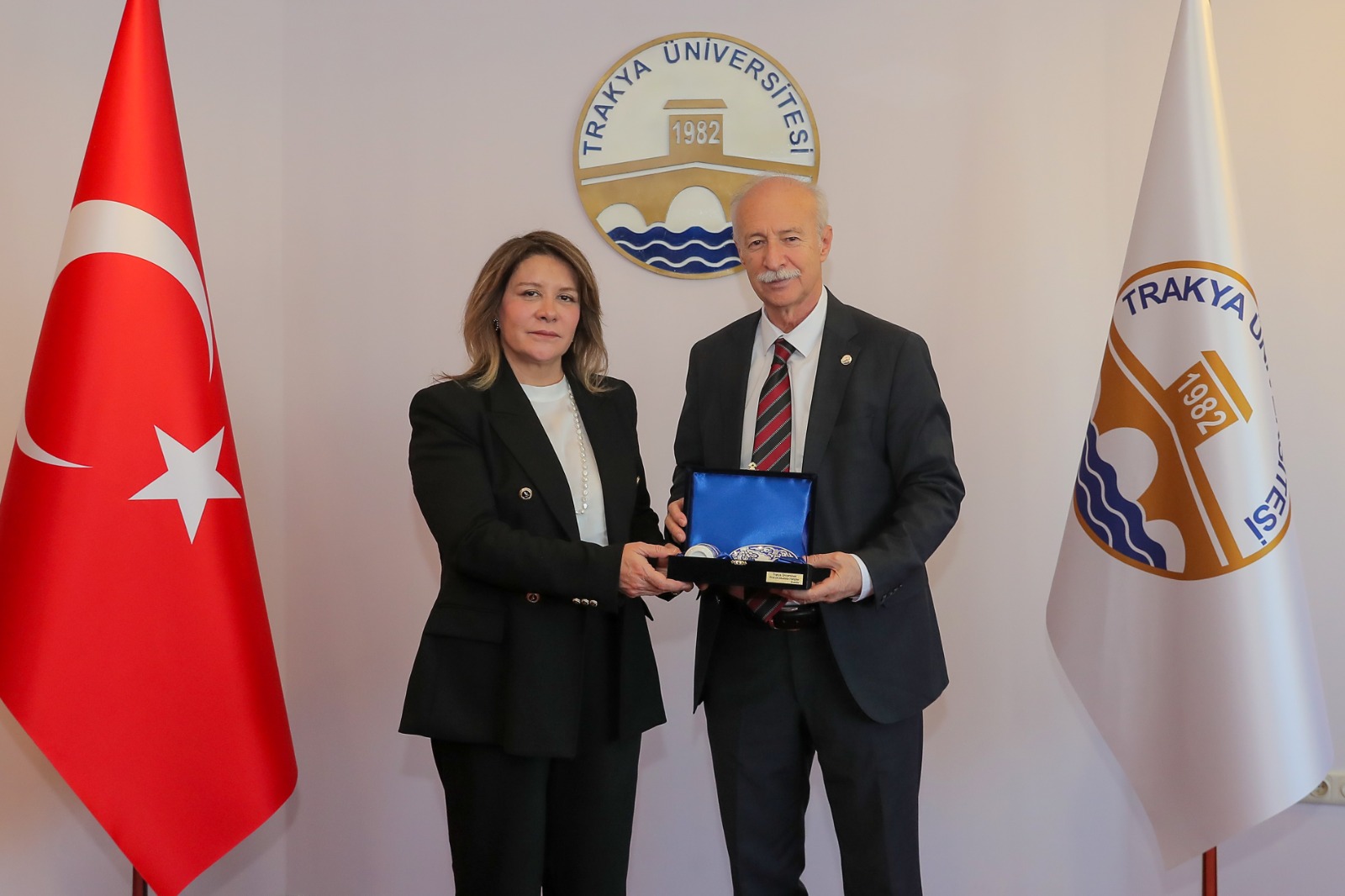 LETONYA BÜYÜKELÇİSİ ŞULE ÖZTUNÇ’TAN REKTÖRÜMÜZE ZİYARET