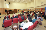 BAĞIMLILIKLA MÜCADELE UYGULAYICI EĞİTİMİNİ TAMAMLAYANLARA SERTİFİKALARI VERİLDİ