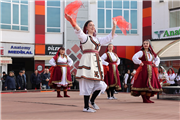 TRAKYA ÜNİVERSİTESİ ULUSLARARASI BALKAN HALK OYUNLARI FESTİVALİ BAŞLADI