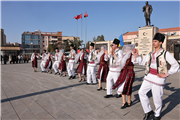 HALK OYUNLARI EKİPLERİ, ÖĞRENCİLERİMİZ VE VATANDAŞLARIMIZLA BULUŞMAYA DEVAM ETTİ