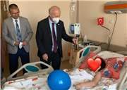 REKTÖRÜMÜZDEN TRAKYA ÜNİVERSİTESİ HASTANESİNDE TEDAVİ GÖREN ÇOCUKLARA 23 NİSAN ZİYARETİ