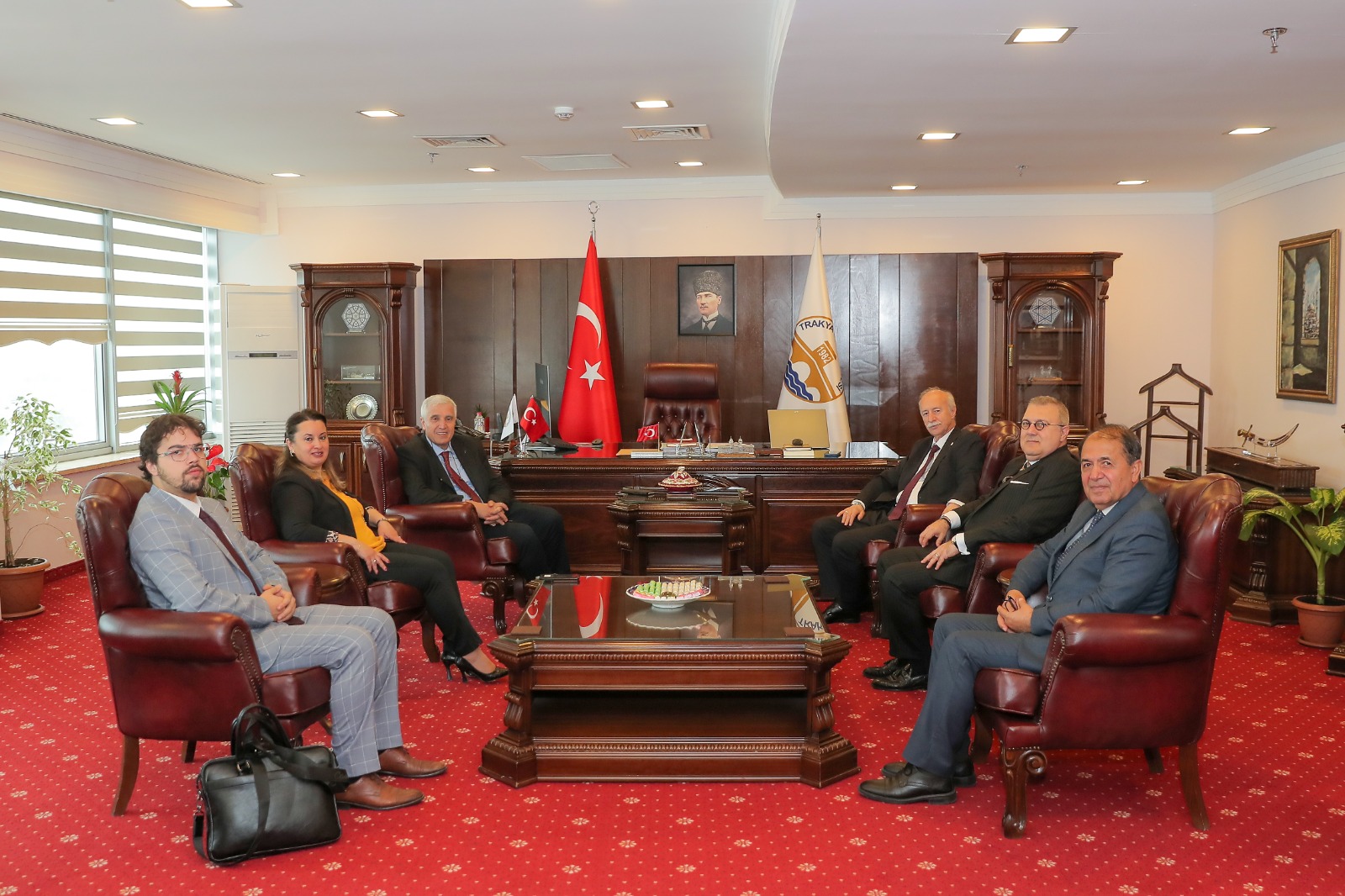 PROF. DR. HÜSEYİN BAĞCI’DAN REKTÖRÜMÜZ PROF. DR. MUSTAFA HATİPLER’E ZİYARET