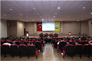  “TRUMP SONRASI DÜNYA DÜZENİNİ YENİDEN KURGULAMAK: BEKLENTİLER VE ÖNCELİKLER” BAŞLIKLI KONFERANSA YOĞUN İLGİ