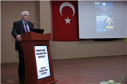  “TRUMP SONRASI DÜNYA DÜZENİNİ YENİDEN KURGULAMAK: BEKLENTİLER VE ÖNCELİKLER” BAŞLIKLI KONFERANSA YOĞUN İLGİ