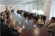 BALKAN ÜLKELERİ REKTÖR VE REKTÖR YARDIMCILARINA MİHMANDARLIK YAPAN TIP FAKÜLTESİ ÖĞRENCİLERİNE TEŞEKKÜR BELGESİ VERİLDİ