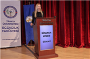 ECZACILIK FAKÜLTESİ BEYAZ ÖNLÜK GİYME TÖRENİ GERÇEKLEŞTİRİLDİ