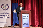 ECZACILIK FAKÜLTESİ BEYAZ ÖNLÜK GİYME TÖRENİ GERÇEKLEŞTİRİLDİ