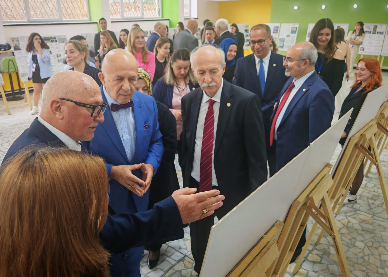 MİMARLIK FAKÜLTESİ MİMARLIK BÖLÜMÜ ÖĞRENCİLERİMİZDEN SOFYA’DA SERGİ