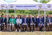 ÜNİVERSİTEMİZDE EDİRNE GÜLÜ HASAT ETKİNLİĞİ DÜZENLENDİ